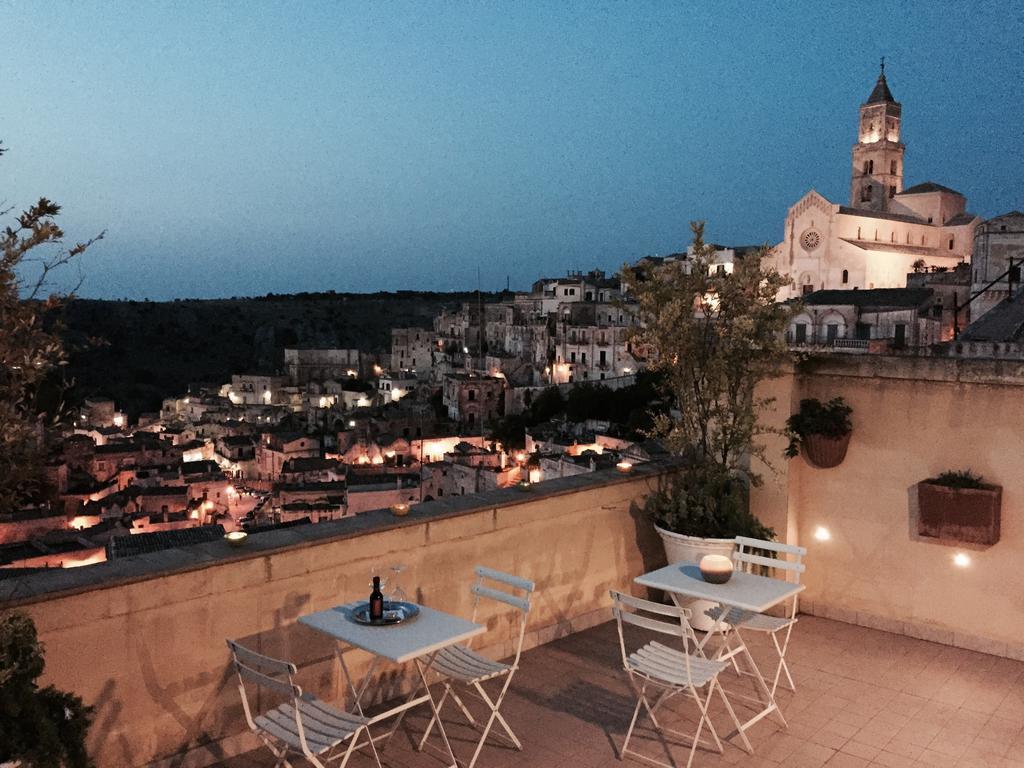 L'Incanto Luxury Rooms Matera Exterior photo